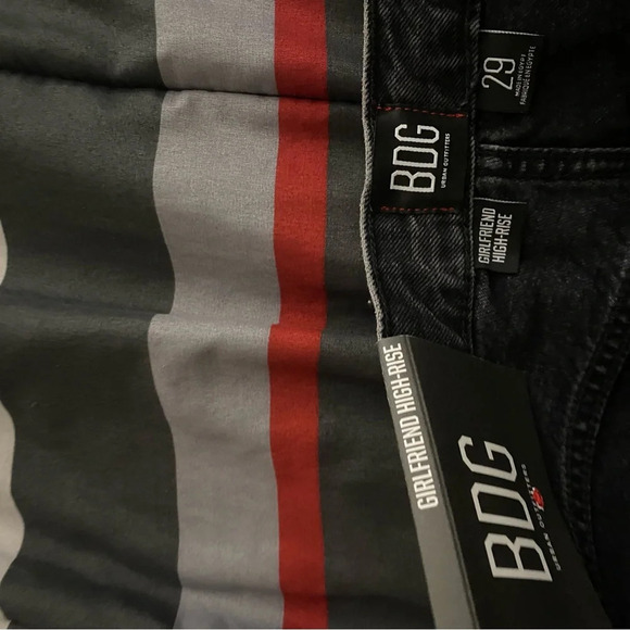 Urban Outfitters Black Denim Shorts - Picture 2 of 3